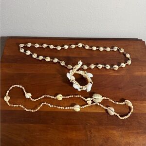 Puka Shells Jewlery Lot of 3- 2 Necklace 1 Bracelet Beach Coastal Surfer